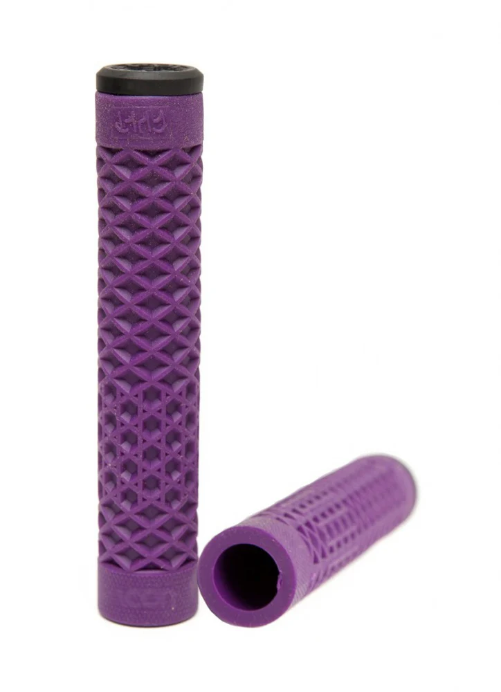 Cult Flangeless Vans BMX Grips - Image 6